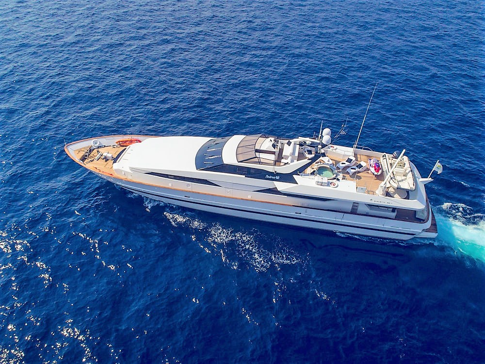 Mega Yacht Baglietto 120 Feet